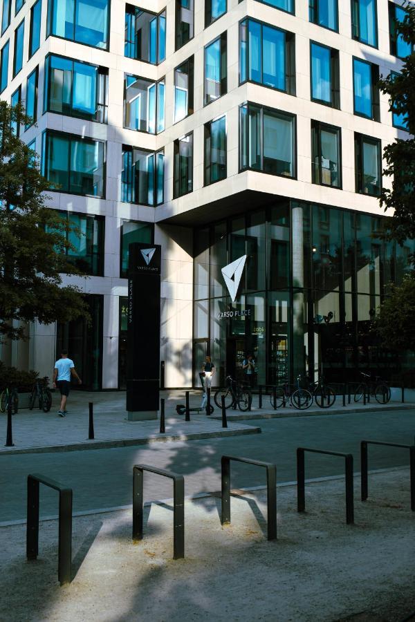 Zelazna City Centre Warschau Exterior foto